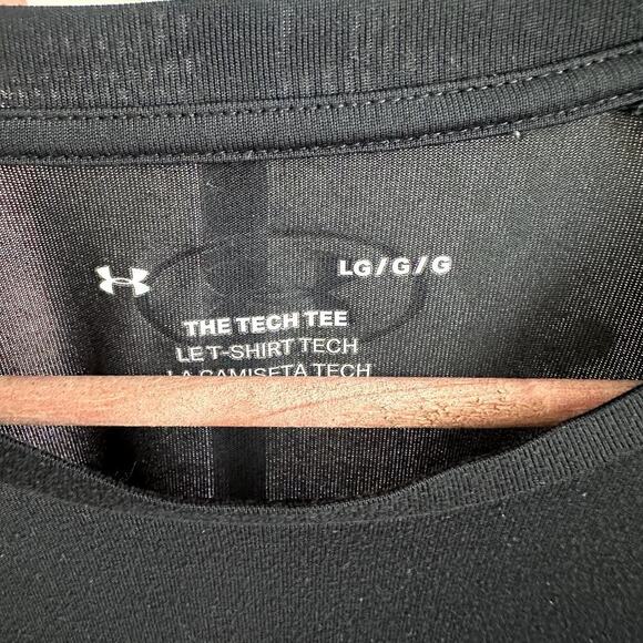 Under Armour Men’s Tech T-Shirt Size Large Black Short Sleeve Athletic Gym Shirt - Picture 3 of 5